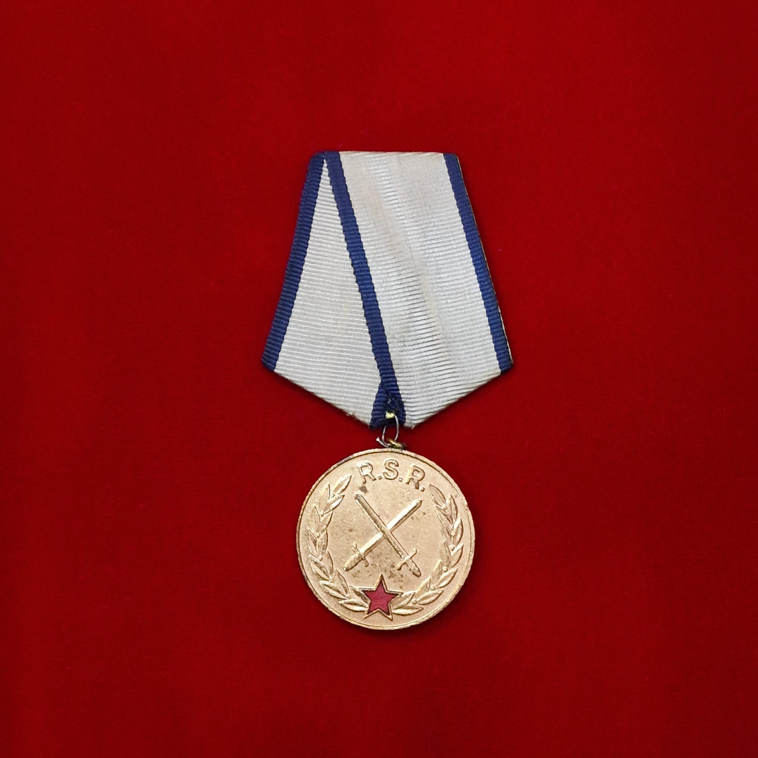 Medalia Meritul Militar RSR - clasa 1