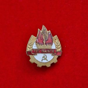 Insigna Pionieri - Tot înainte (varianta 1)