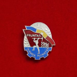 Insigna Fruntaș în munca patriotică (argintiu)