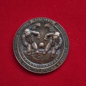 Placheta Comisia română pentru activități spațiale - Consiliul Intercosmos